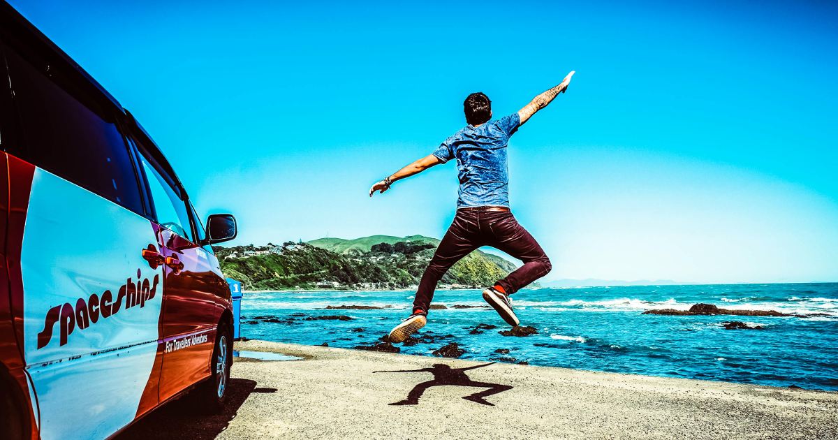 Be part of the Spaceships crew team and help our customers in having a great time in Australia Jump for joy and plan your #spaceshipsroadtrip